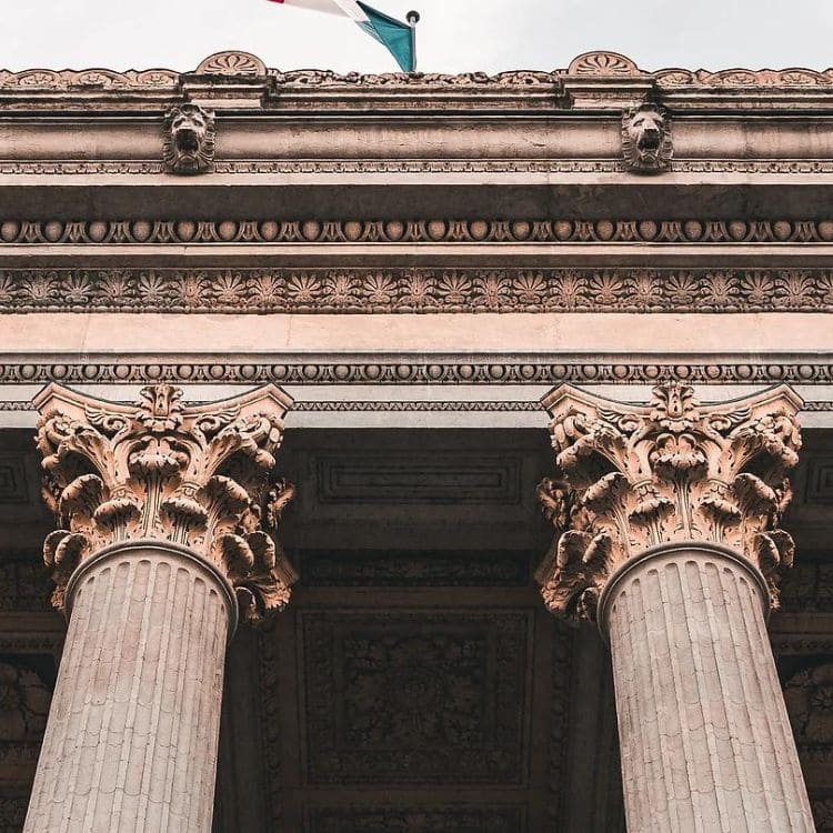 Palais de justice